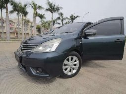 Jual Nissan Grand Livina SV 2015 harga murah di DIY Yogyakarta 3