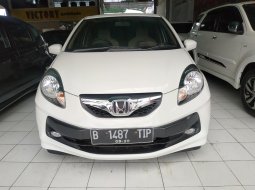 Jual Mobil Honda Brio Satya E MT 2015 di Bekasi 4