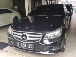 Dijual Mobil Mercedes-Benz E-Class E250 2014 di DKI Jakarta 8
