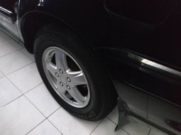 Jual mobil Hyundai Trajet GLS 2004 dengan harga murah di DIY Yogyakarta 1