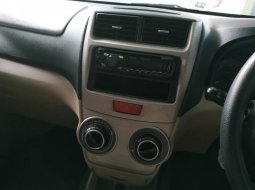 Mobil Daihatsu Xenia R 2015 dijual, DIY Yogyakarta 3