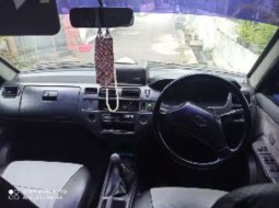 Jawa Tengah, Toyota Kijang LGX 1998 kondisi terawat 7