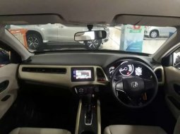 Mobil Honda HR-V 2017 S terbaik di Jawa Timur 5