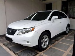 Jual cepat Lexus RX 270 2011 di Jawa Timur 8