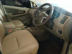 Dijual mobil bekas Toyota Kijang Innova 2.0 G AT 2014, Jawa Barat  3