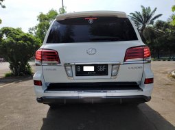 Mobil Lexus LX 570 AT 2012 dijual, DKI Jakarta 5