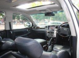 Mobil Lexus LX 570 AT 2012 dijual, DKI Jakarta 3