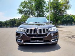 Dijual mobil BMW X5 xDrive35i xLine 2015 bekas terbaik, DKI Jakarta 10