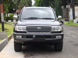 Jawa Barat, dijual mobil Toyota Land Cruiser VX100 Sahara 2003 bekas  6