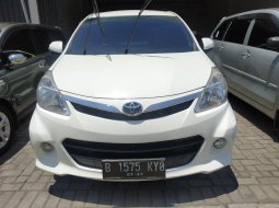 Mobil Toyota Avanza Veloz AT 2014 dijual, Jawa Barat  7