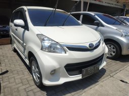 Mobil Toyota Avanza Veloz AT 2014 dijual, Jawa Barat  5