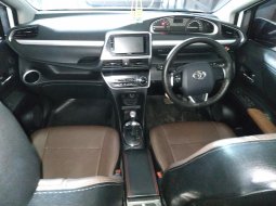 Jual mobil Toyota Sienta V AT 2016 terbaik di Jawa Barat  1