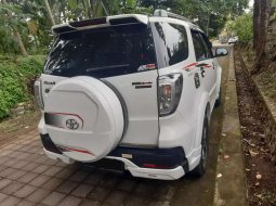 Bali, jual mobil Toyota Rush TRD Sportivo 2016 dengan harga terjangkau 3