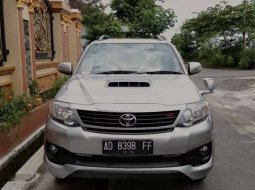 Toyota Fortuner 2014 Jawa Tengah dijual dengan harga termurah 3