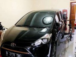 Mobil Toyota Sienta 2017 V dijual, DKI Jakarta 2