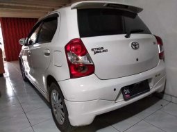 Jual cepat Toyota Etios Valco G 2014 di Sumatra Utara 3