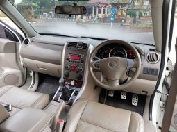 Dijual mobil bekas Suzuki Grand Vitara 2.4 2011, DIY Yogyakarta 3