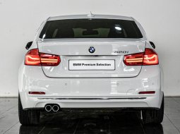 DKI Jakarta, Mobil bekas BMW 3 Series 320i Luxury 2018 terbaik  6