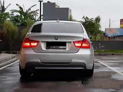 Jual mobil BMW 3 Series E90 Lci 325i 2015 dengan harga terjangkau di DKI Jakarta 6