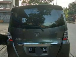 Dijual mobil bekas Honda Freed PSD, Kalimantan Timur  7