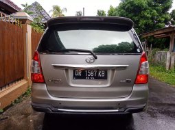 Mobil Toyota Kijang Innova 2013 2.5 G dijual, Nusa Tenggara Barat 8