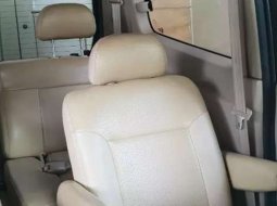 Nissan Serena 2011 Jawa Barat dijual dengan harga termurah 10