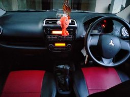 Mobil Mitsubishi Mirage 2016 GLX dijual, Jambi 3