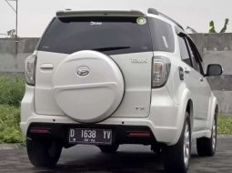 Jual mobil Daihatsu Terios TX 2014 bekas, Jawa Barat 4