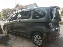 Dijual mobil bekas Honda Freed PSD, Kalimantan Timur  1