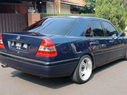 Jual cepat Mercedes-Benz C-Class C200 1995 bekas, DKI Jakarta 5