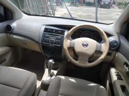 Jual mobil bekas murah Nissan Livina XR 2008 di Jawa Barat  4