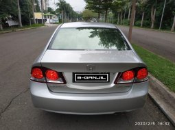 Jual mobil Honda Civic 1.8 i-VTEC 2010 murah di Jawa Barat  4