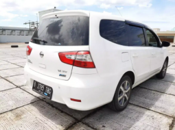 Jual mobil Nissan Grand Livina XV 2017 terbaik di DKI Jakarta 5