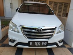 Jual cepat Toyota Kijang Innova 2.0 V 2015 murah di Jawa Barat 5