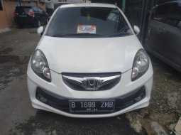 Dijual Cepat Honda Brio E 2015 di Depok 7