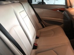 Jual Mobil Mercedes-Benz E-Class E 200 2009 di DKI Jakarta 3