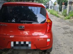 Mobil Kia Picanto 2012 SE terbaik di Jawa Barat 5