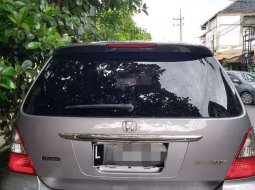 Dijual mobil bekas Honda Odyssey Prestige 2.4, Jawa Timur  4