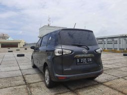 Dijual mobil bekas Toyota Sienta G, DKI Jakarta  1