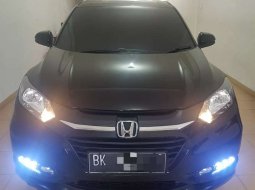 Mobil Honda HR-V 2017 E CVT terbaik di Sumatra Utara 6