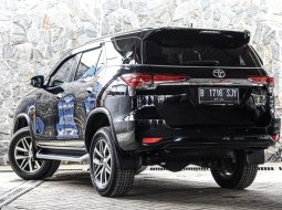 DKI Jakarta, Dijual mobil Toyota Fortuner VRZ 2019 terbaik  5