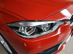 Jual mobil BMW 3 Series 320i AT 2016 terawat di Jawa Barat  2