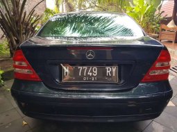 Mobil Mercedes-Benz C-Class 2001 C200 dijual, Jawa Tengah 8