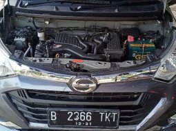 Dijual mobil bekas Daihatsu Sigra R, Jawa Barat  7