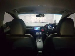 Mobil Honda HR-V 2017 E CVT terbaik di Sumatra Utara 1