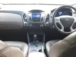 Jawa Barat, Dijual cepat Hyundai Tucson GLS 2013 bekas  5
