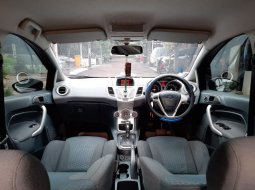 Dijual mobil Ford Fiesta 1.6L S Automatic 2012 bekas, DKI Jakarta 2