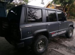 Jual Mobil Bekas Chevrolet Trooper LS 1992 di Sumatra Utara 1