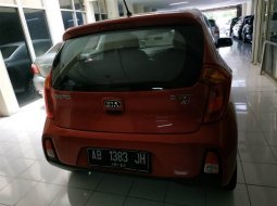 Jual cepat mobil Kia Picanto 1.2 NA 2016 di DIY Yogyakarta 2