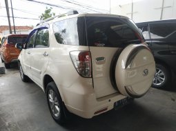 Jawa Barat, dijual mobil Daihatsu Terios TX AT 2012 bekas  9